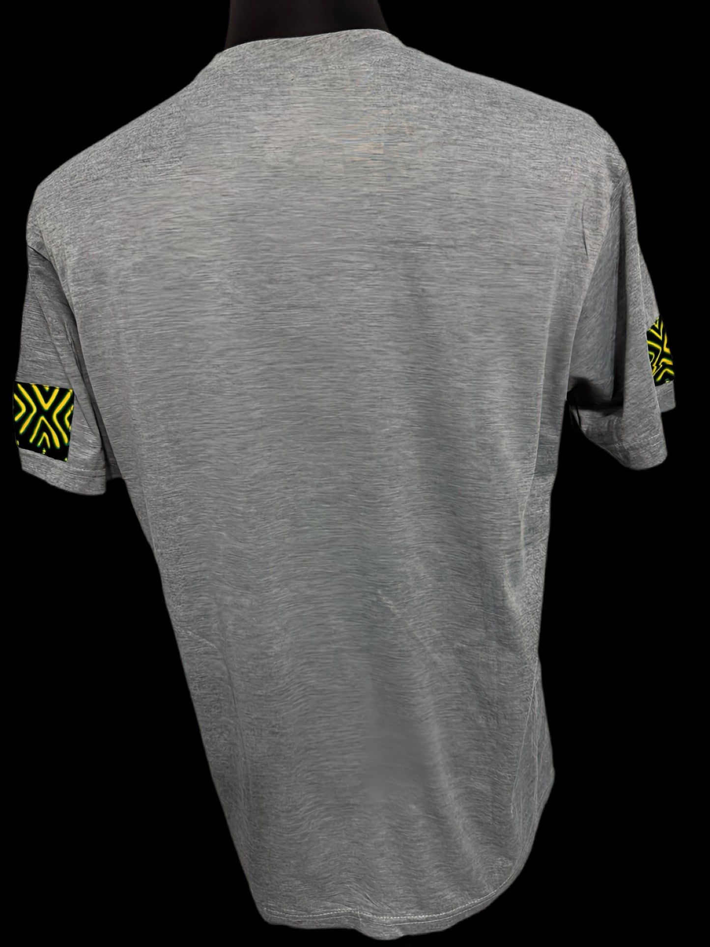 grey t-shirt with dotted diamond shaped print